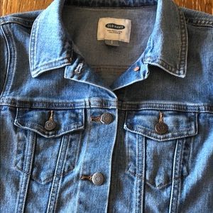 OLD NAVY JEAN JACKET SMALL